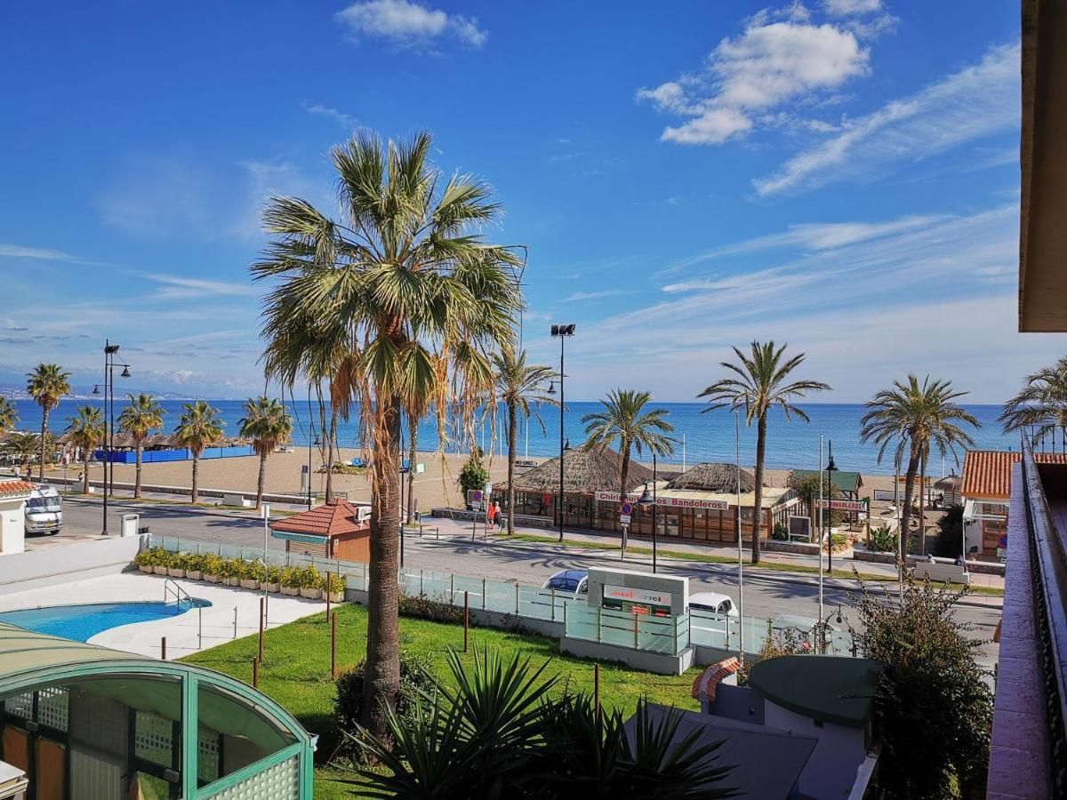 Lido Beachfront توريمولينوس المظهر الخارجي الصورة