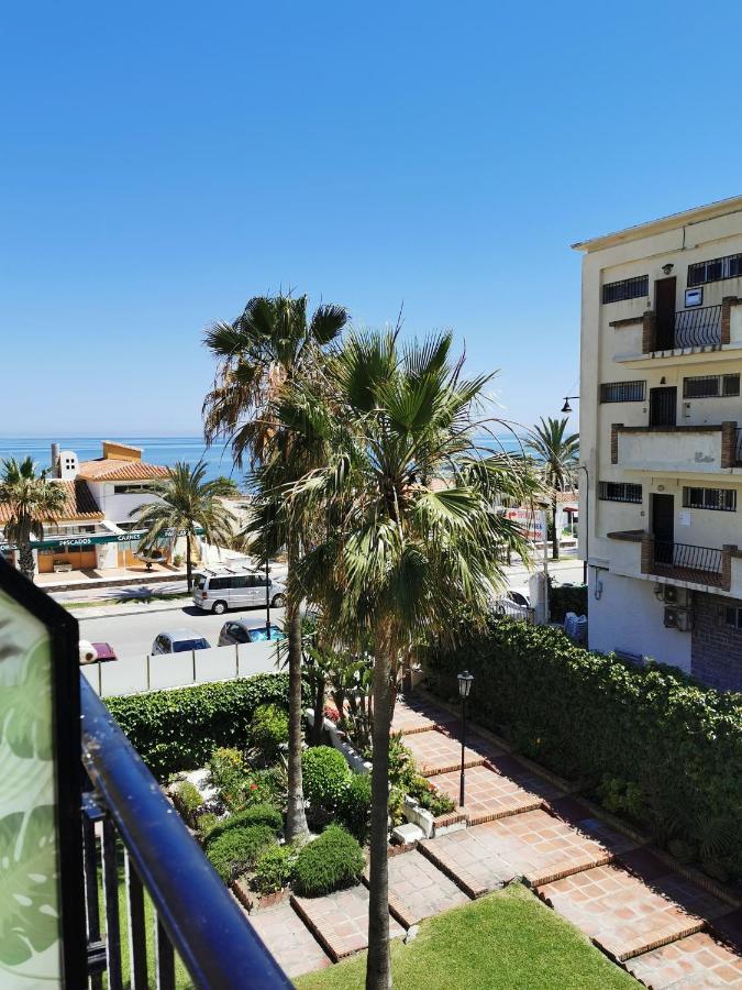Lido Beachfront توريمولينوس المظهر الخارجي الصورة