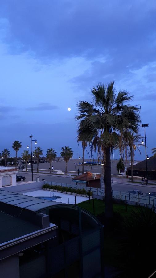 Lido Beachfront توريمولينوس المظهر الخارجي الصورة